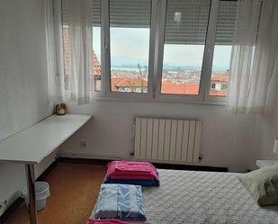 Flat to share in General Dávila