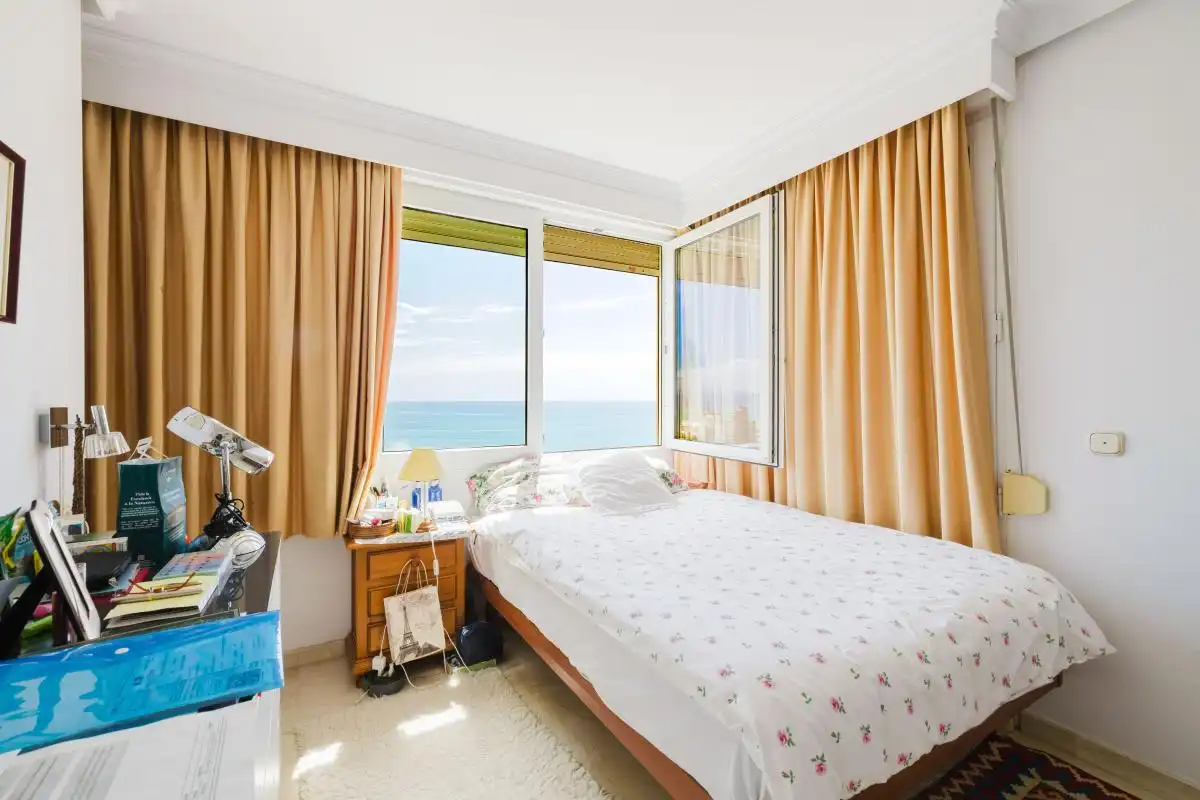 Habitación de Piso en venta en Torremolinos con Aire acondicionado, Calefacción y Jardín privado