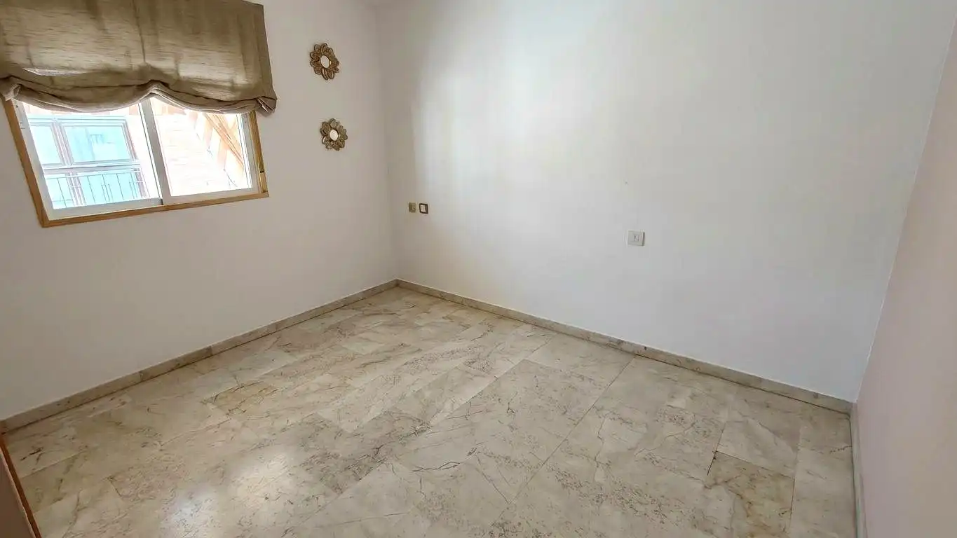 Wohnung zur Miete in Avenida de las Ollerías, Ollerías - San Cayetano