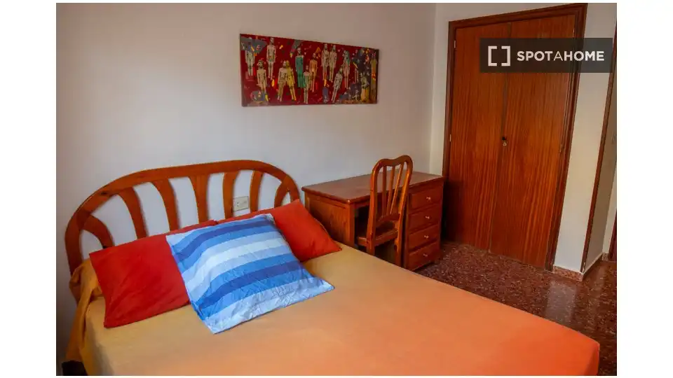 Room in Marxalenes
