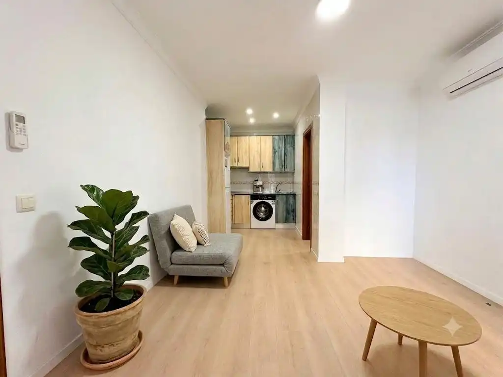 Sala de estar de Piso en venta en Málaga con Jardín privado y Parquet