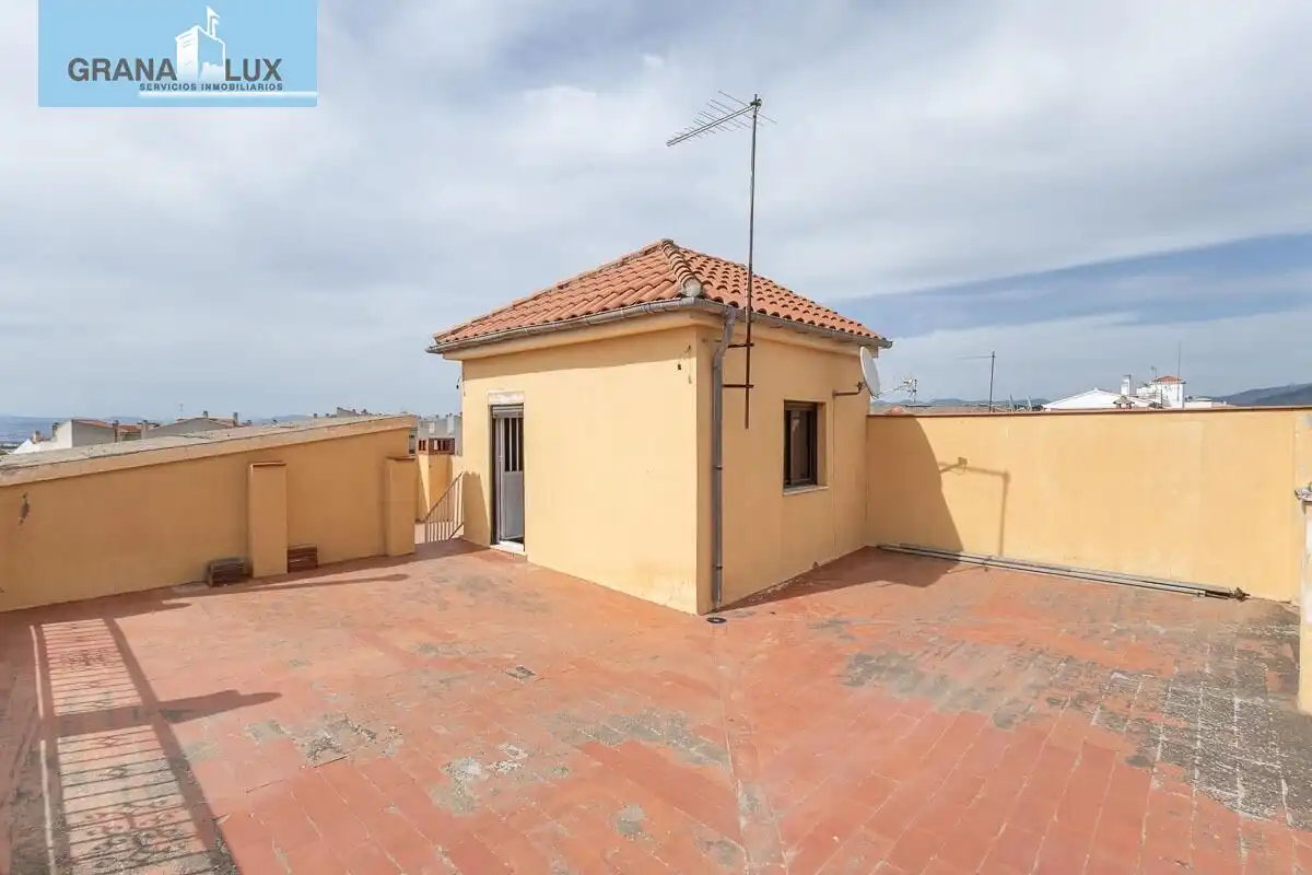 Chalet con terraza en venta en Calle de la Reina Mora, imagen 41