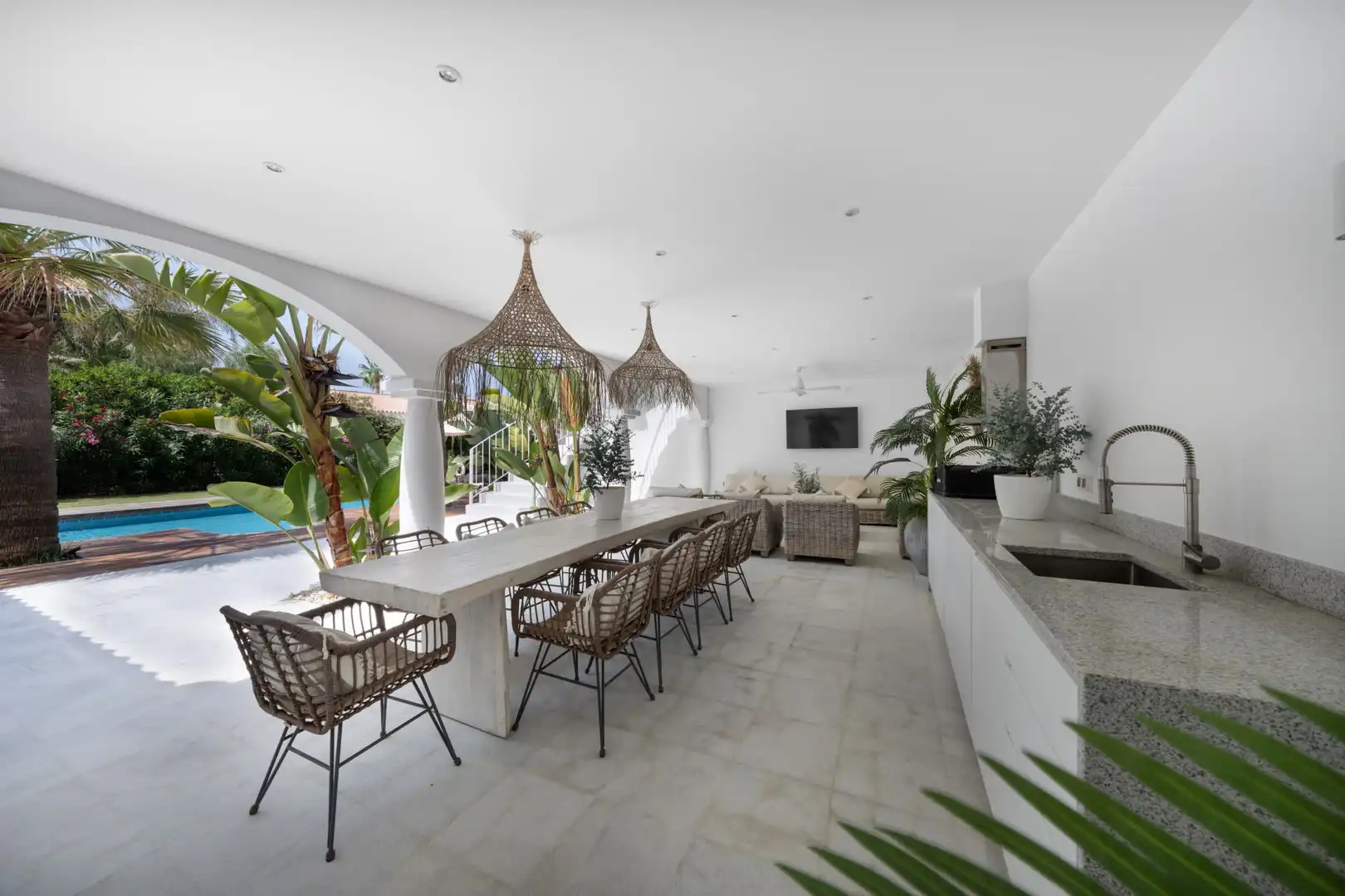 Casa con piscina en venta en Elviria - Cabopino, imagen 11