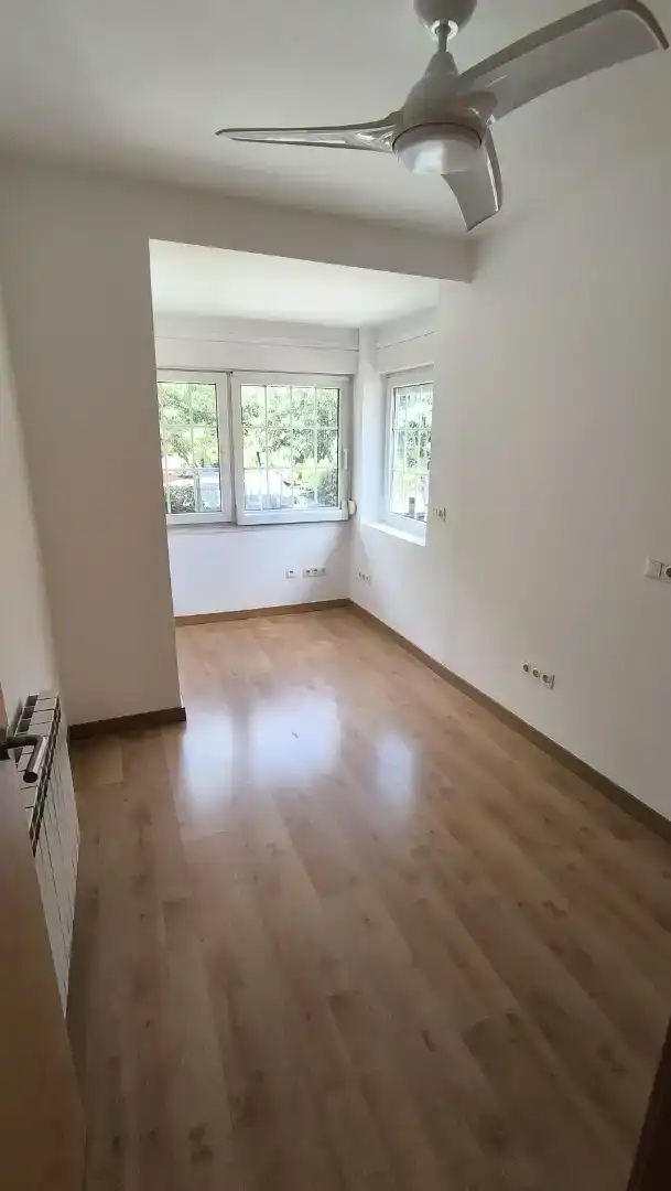 Dormitori de Casa o xalet en venda en Sant Cugat del Vallès amb Aire condicionat i Piscina