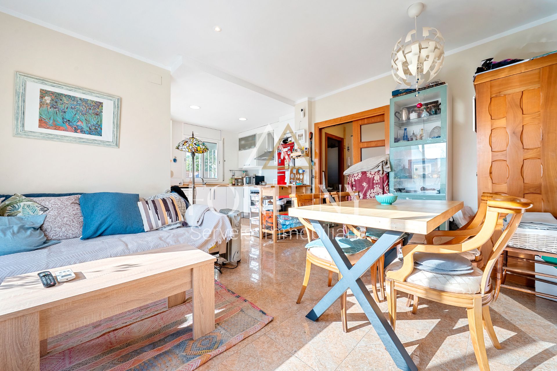 Menjador de Casa adosada en venda en Mont-roig del Camp amb Aire condicionat, Calefacció i Jardí privat