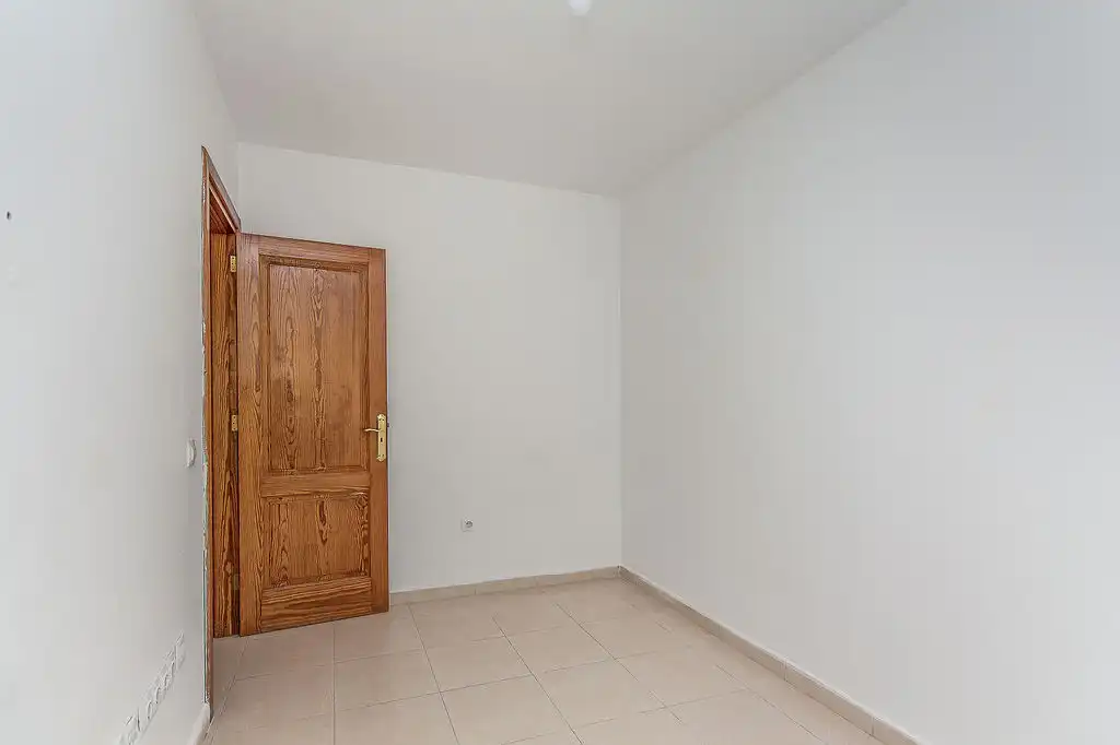 Habitación de Piso en venta en Valterra - Altavista