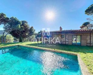 Garden of House or chalet for sale in Begur  with Air Conditioner, Parquet flooring and Storage room
