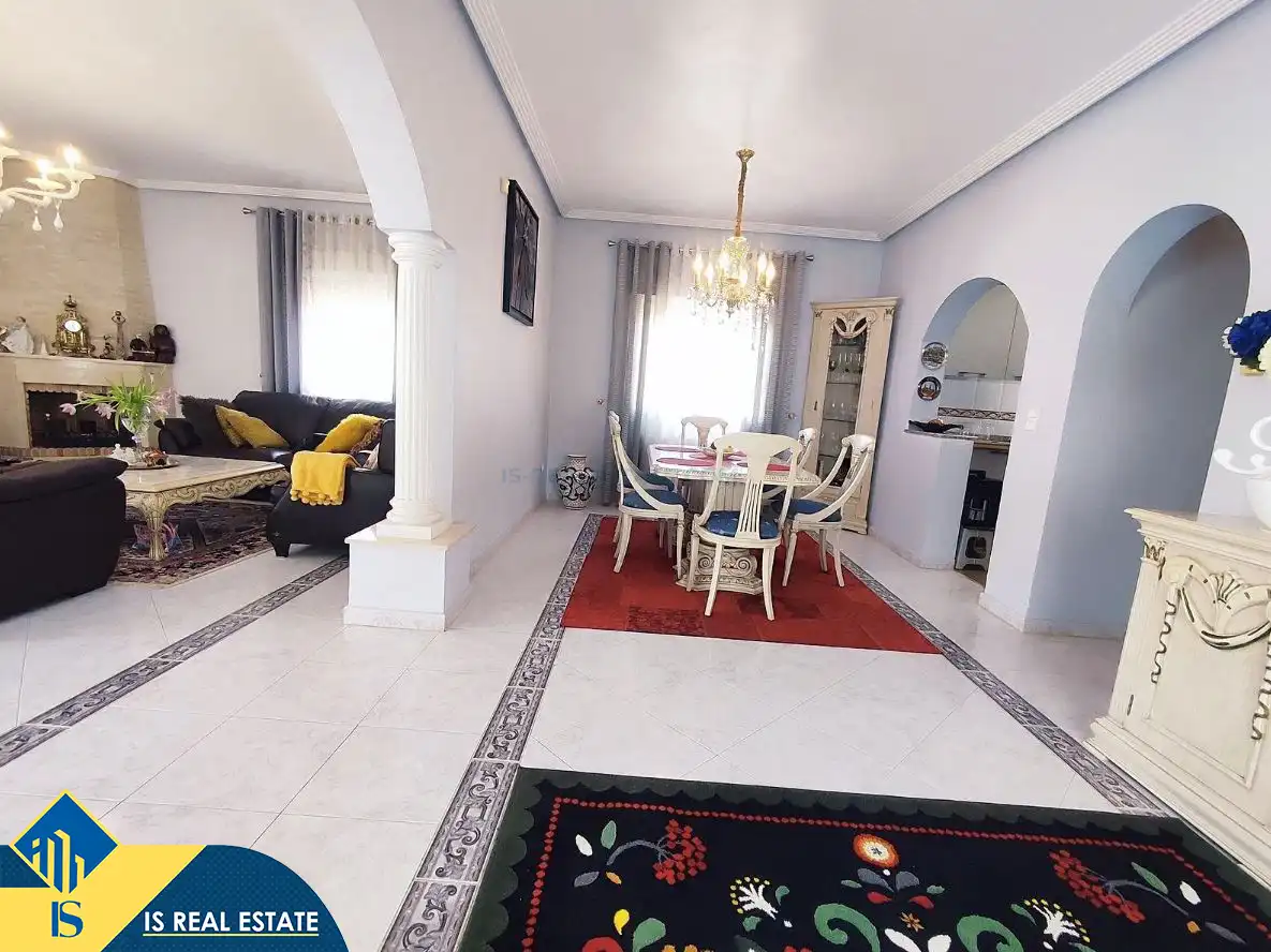 Chalet con piscina en venta en Los Balcones - Los Altos, imagen 11