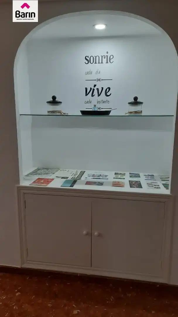 Wohnung zum Verkauf in Córdoba mit Klimaanlage, Terrasse und Abstellraum