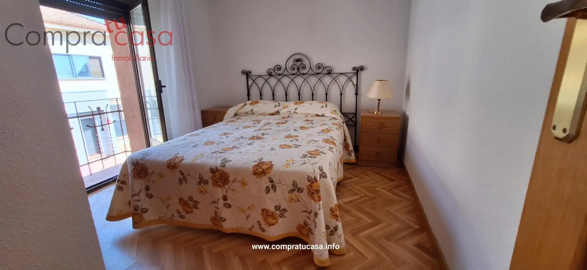 Schlafzimmer von Wohnung zur Miete in Trescasas mit Heizung, Parkett und Möbliert