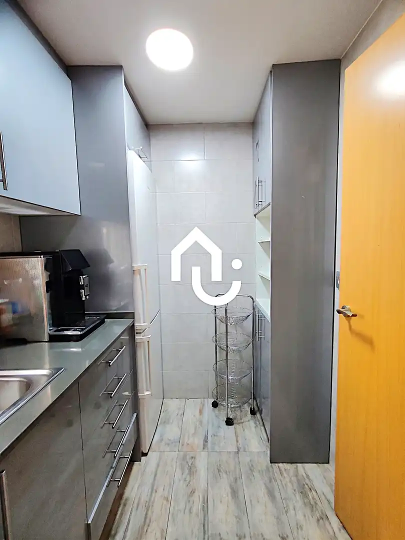 Piso con terraza en venta en Carrer de Mossèn Jacint Verdaguer, imagen 23
