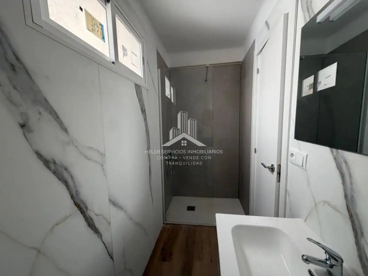 Bathroom of Flat for rent in Castellón de la Plana / Castelló de la Plana