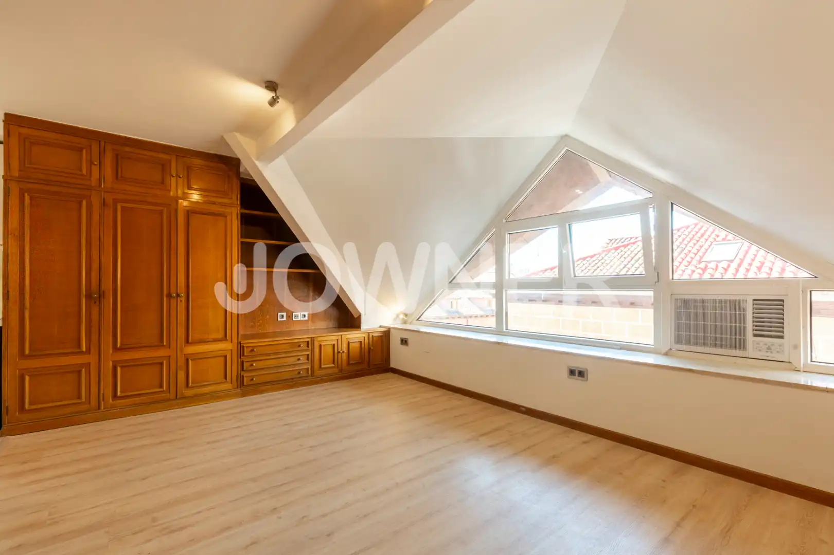 Habitación de Estudio de alquiler en Madrid con Aire acondicionado, Calefacción y Horno