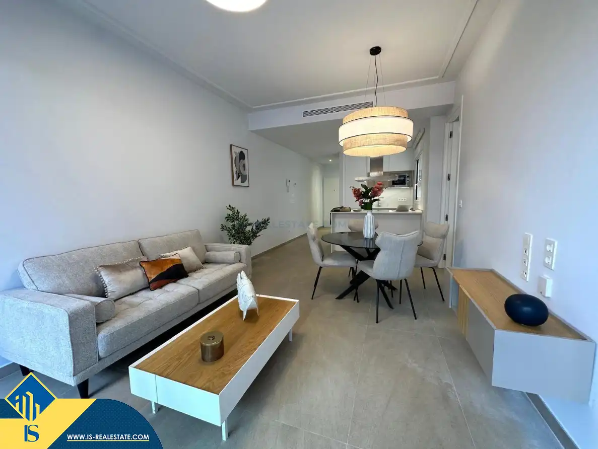 Apartment with pool for sale in Playa de los Locos, imagen 3