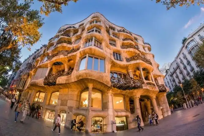 Vista exterior de Apartamento en venta en Barcelona con Aire acondicionado y Amueblado