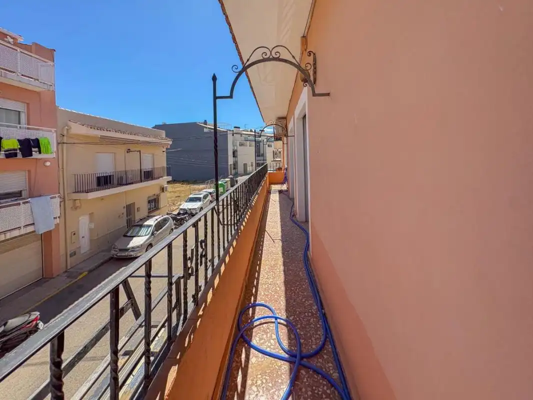 Casa rústica con terraza en venta en Carrer les Amèriques, imagen 24