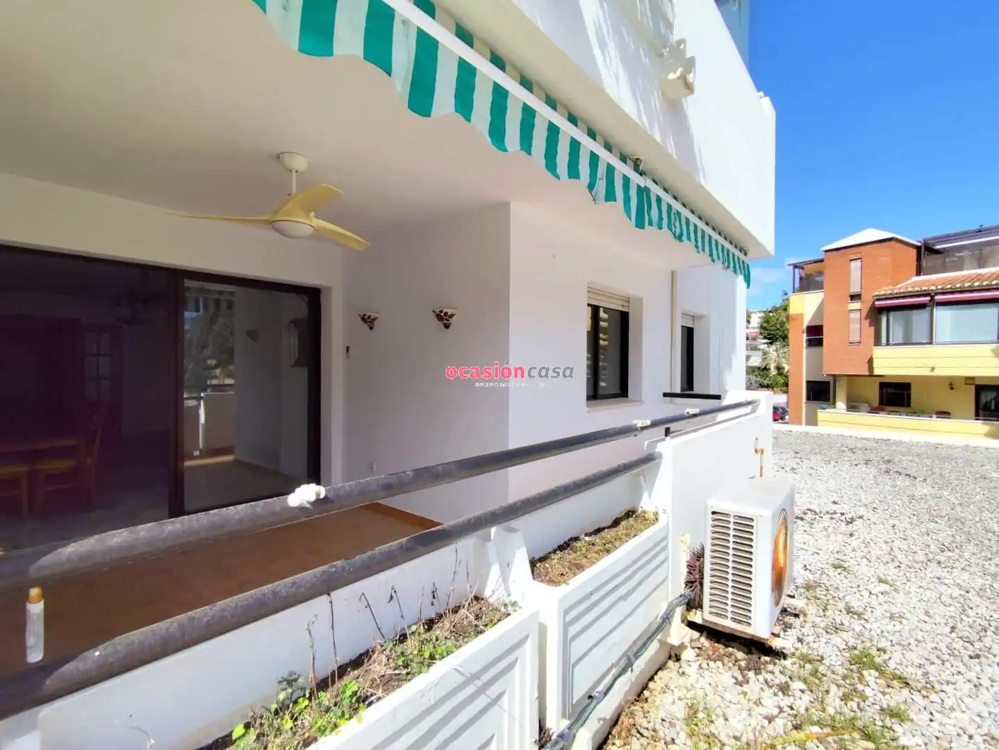 Vista exterior de Piso en venta en Torremolinos con Aire acondicionado, Calefacción y Jardín privado