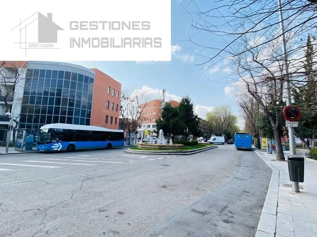 Exterior view of Flat for sale in Madrid  with Heating