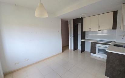 Kitchen of Duplex for sale in Carranque  with Heating and Storage room