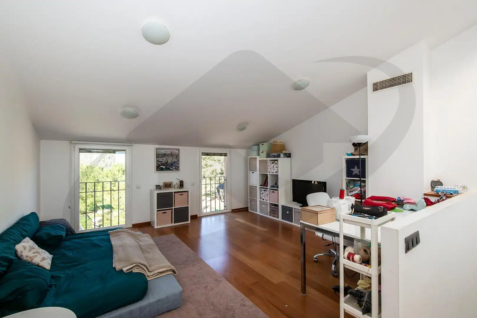 Sala de estar de Casa o chalet en venta en Castellar del Vallès con Aire acondicionado, Trastero y Balcón