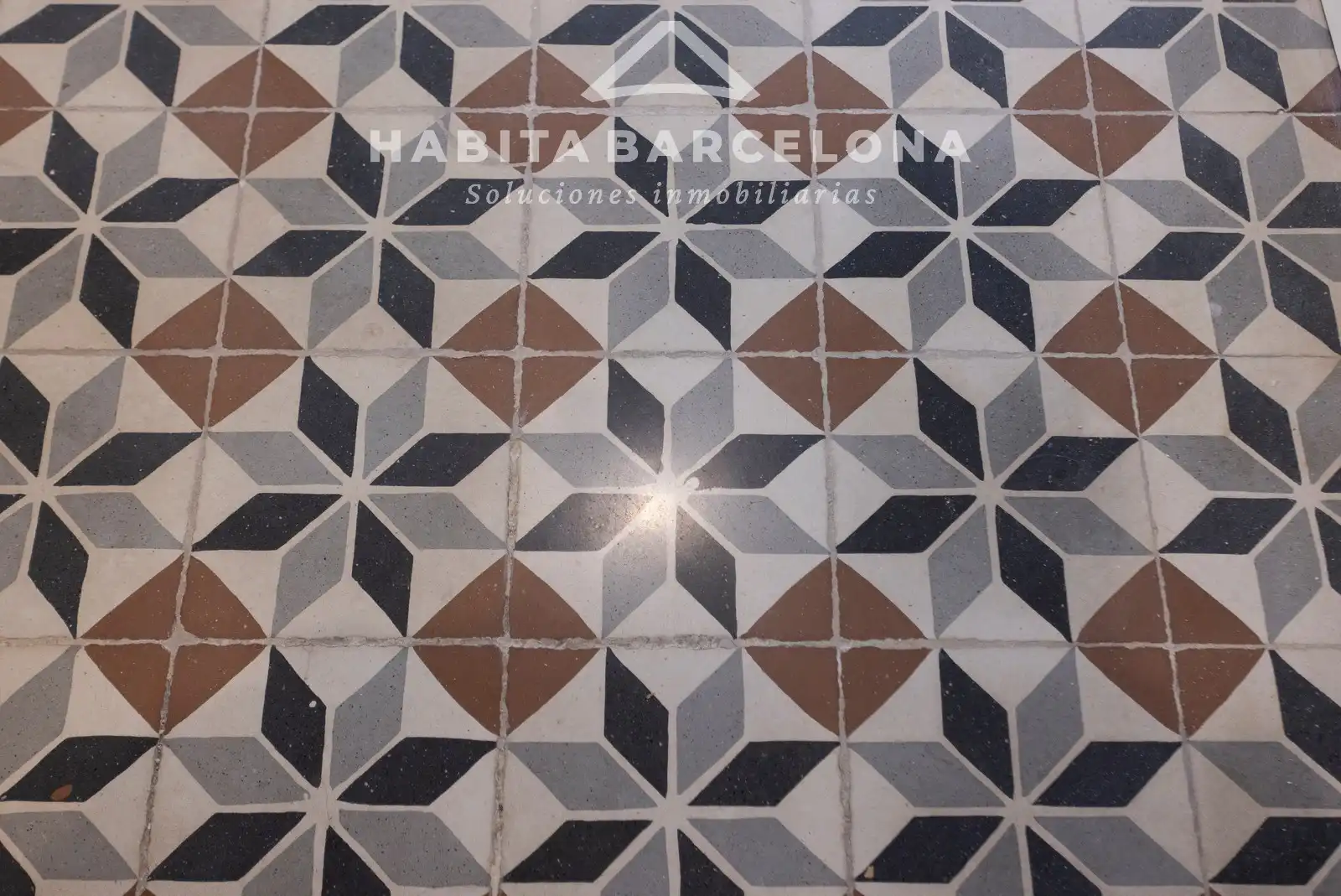 Vista exterior de Piso en venta en Barcelona con Aire acondicionado, Calefacción y Parquet