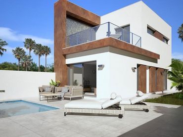 Terraced house with pool for sale in Daya Nueva