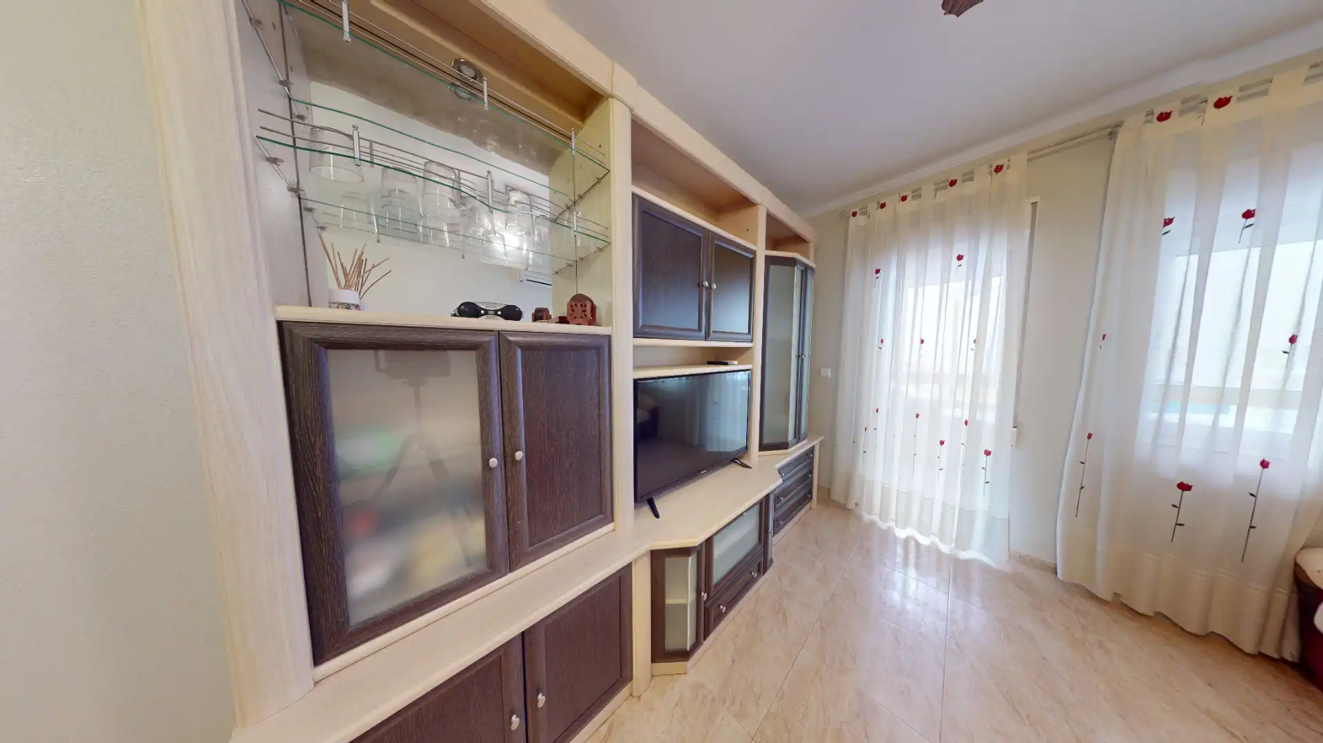 Sala de estar de Piso en venta en Torrevieja con Aire acondicionado, Calefacción y Terraza