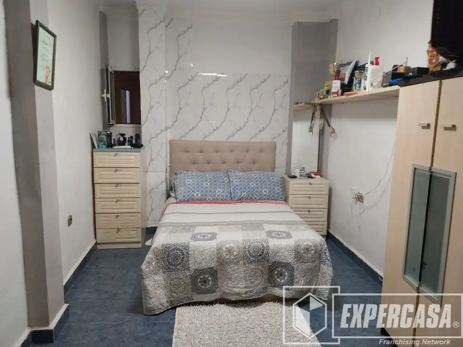 Habitación de Finca rústica en venta en Torrent con Aire acondicionado, Terraza y Trastero