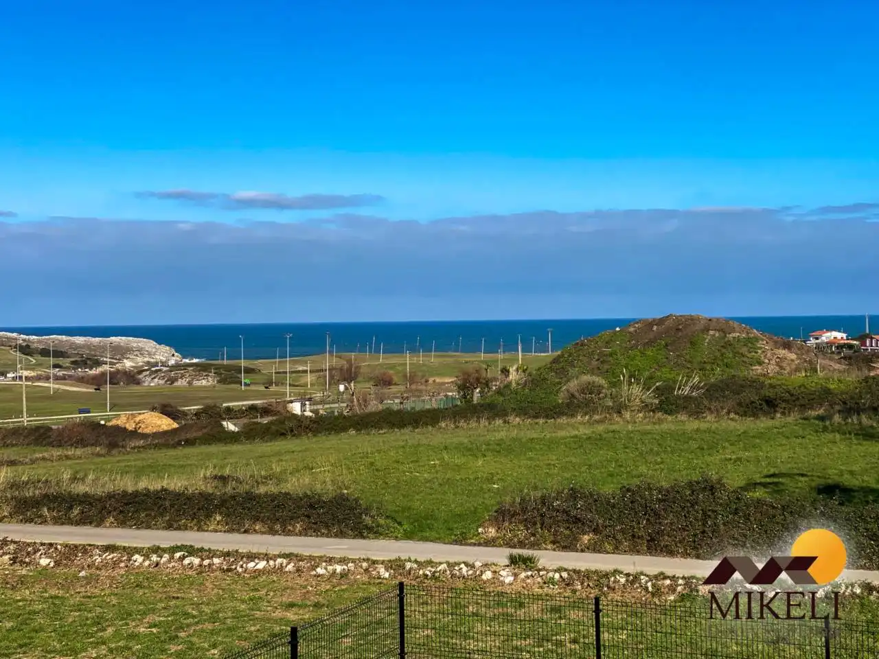 Piso de alquiler en Santa Cruz de Bezana con Calefacción, Terraza y Trastero