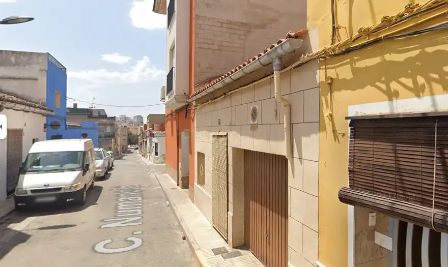 Exterior view of Apartments for sale in Alzira