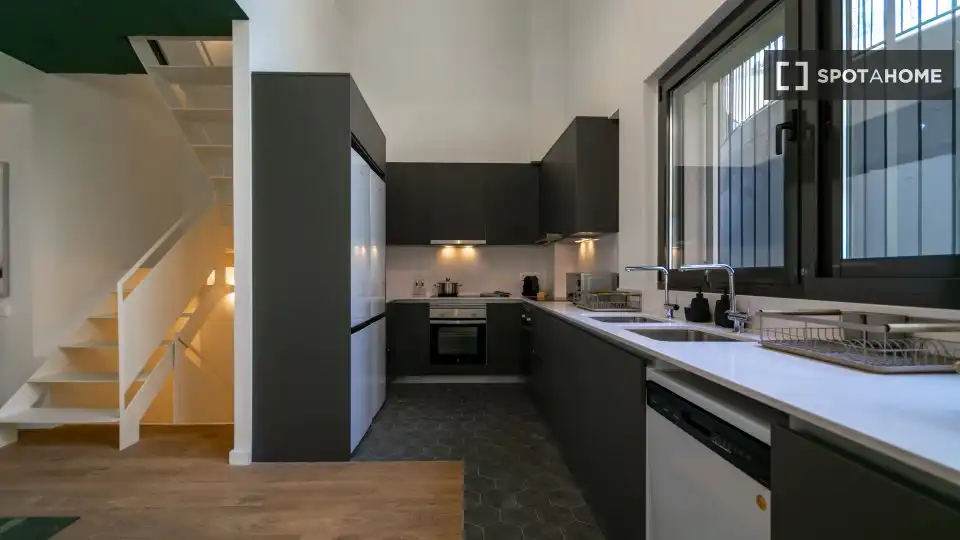 Kitchen of Flat for share in Barcelona  with Air Conditioner, Heating and Furnished