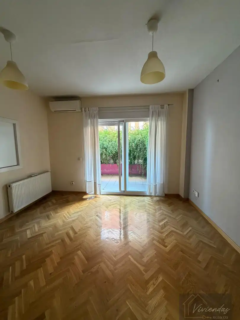 Appartamento con piscina in vendita a CONDESA DE CHINCHON 15, imagen 8
