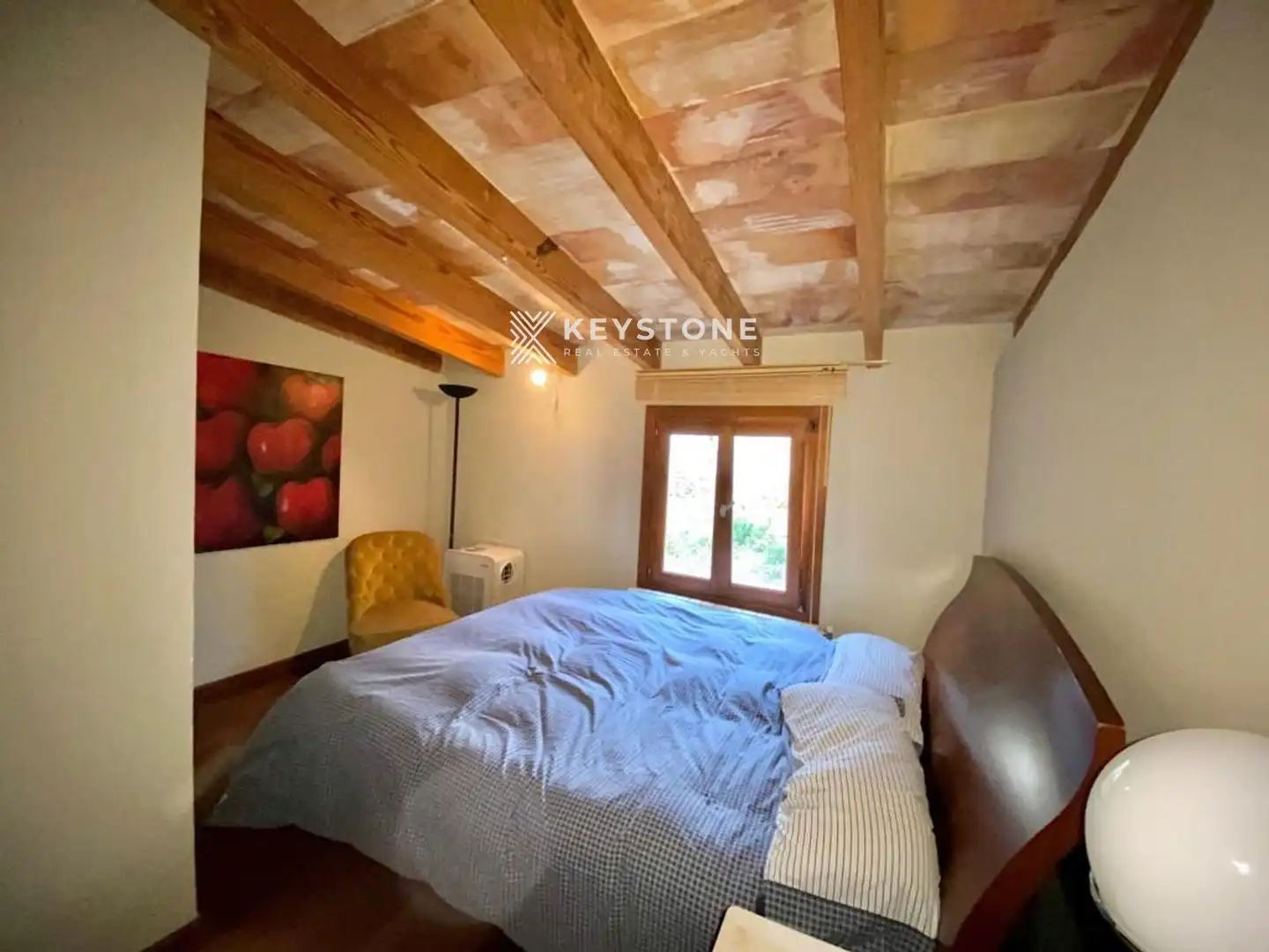 Schlafzimmer von Dachboden zur Miete in  Palma de Mallorca mit Klimaanlage, Terrasse und Abstellraum