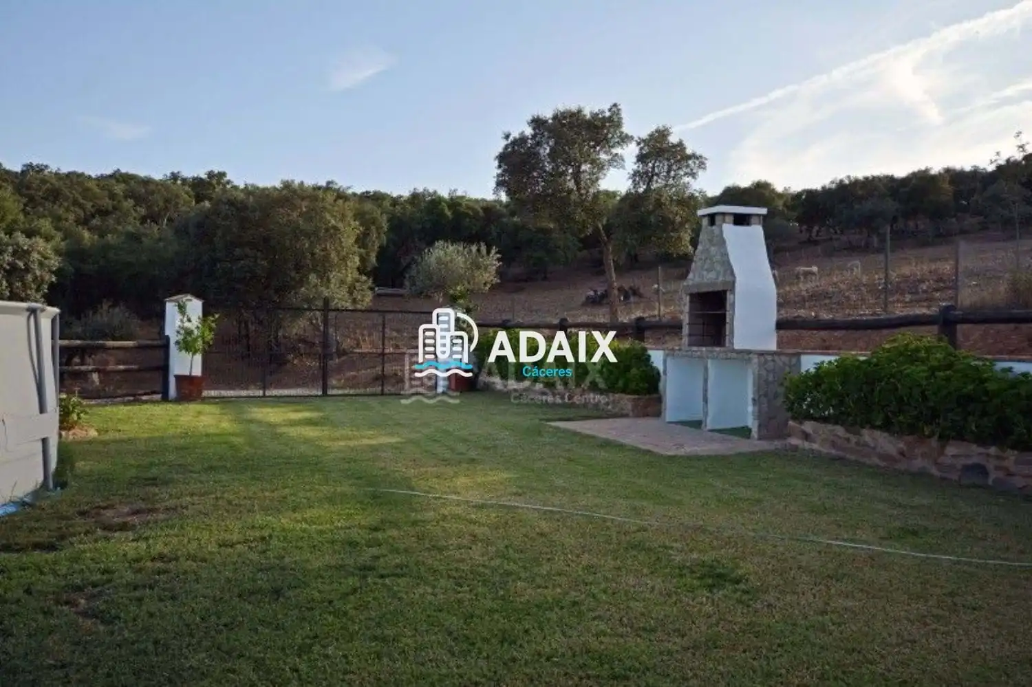 Jardín de Finca rústica en venta en Aliseda con Aire acondicionado y Terraza