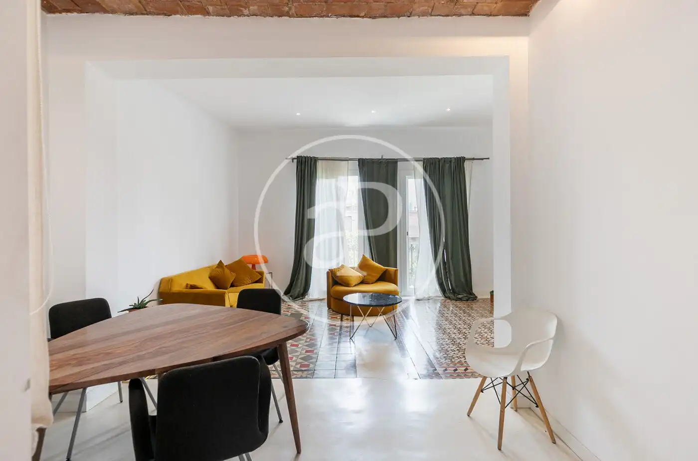 Sala d'estar de Pis de lloguer en Barcelona amb Aire condicionat, Calefacció i Moblat