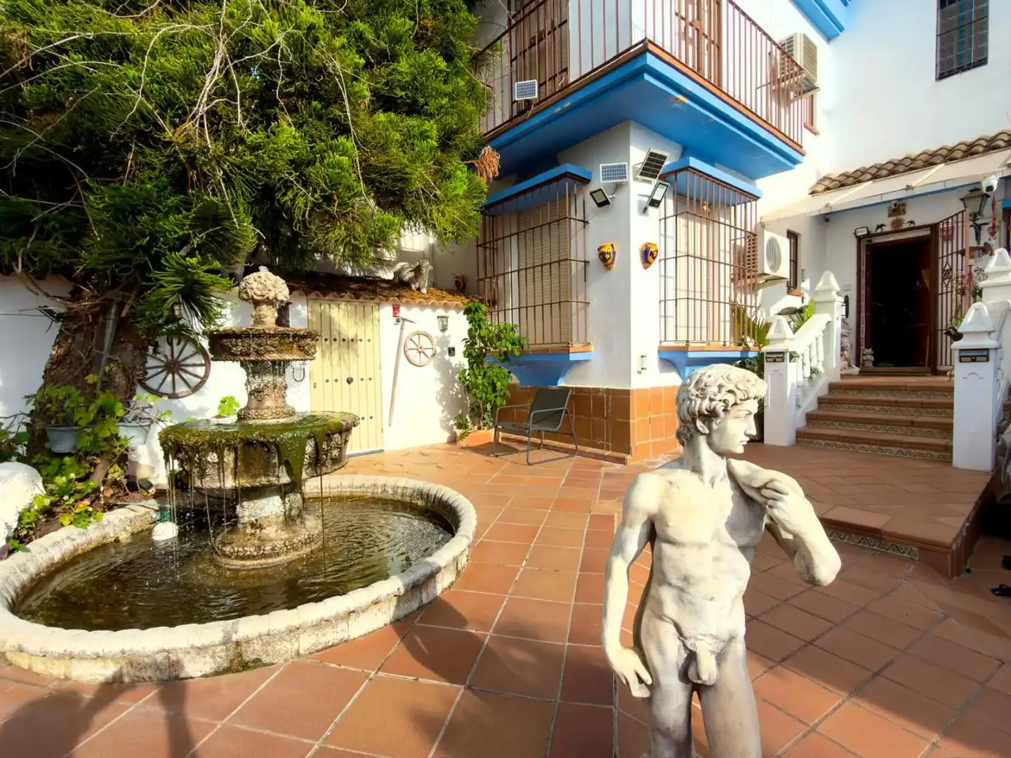 Casa o xalet en venda en Dos Hermanas amb Aire condicionat, Traster i Piscina