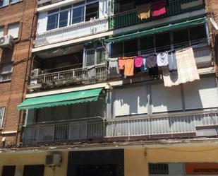Vista exterior de Pis en venda en  Madrid Capital amb Calefacció i Terrassa