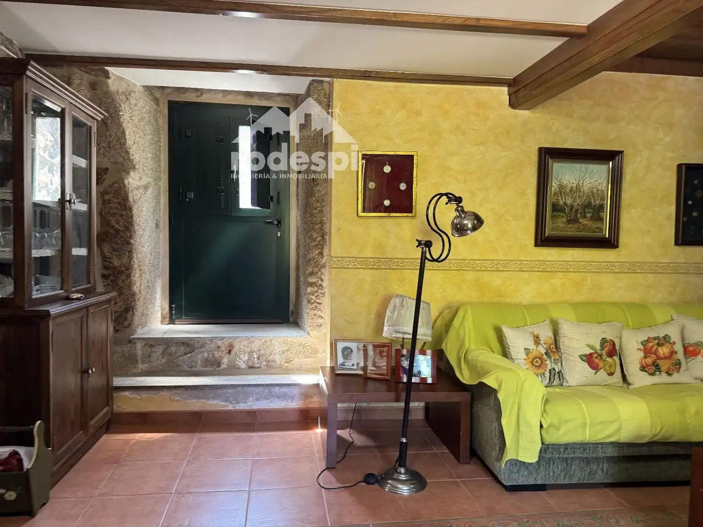Sala de estar de Casa o chalet en venta en As Neves   con Calefacción, Trastero y Piscina