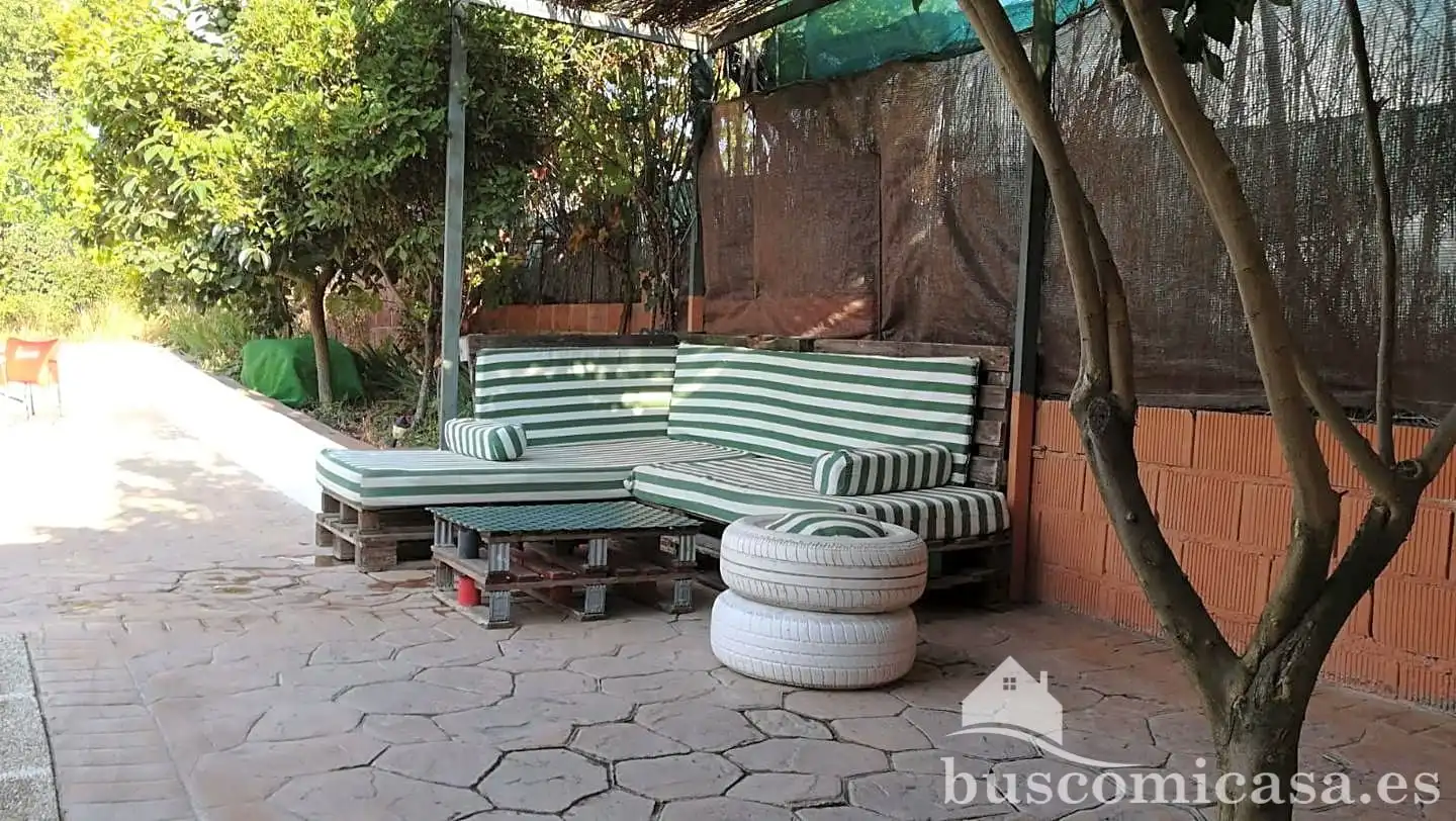Terraza de Casa o chalet en venta en Rus con Jardín privado, Trastero y Piscina