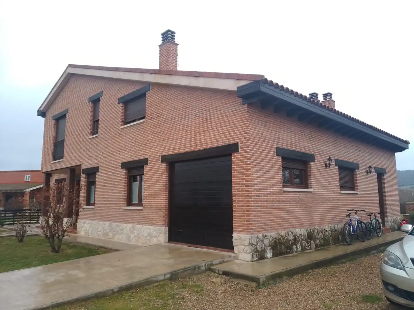 Vista exterior de Casa o xalet en venda en Quintana del Puente amb Calefacció, Jardí privat i Terrassa