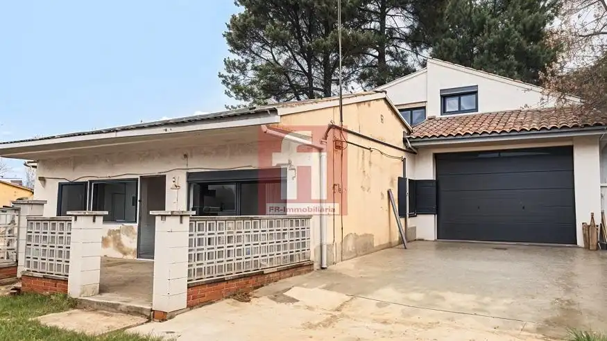Chalet en venta en Querol