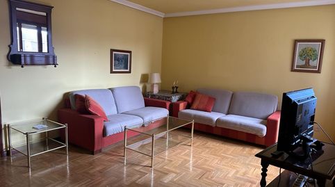 Photo 2 of Flat for rent in Calle de la Cámara, 67d, Centro, Avilés