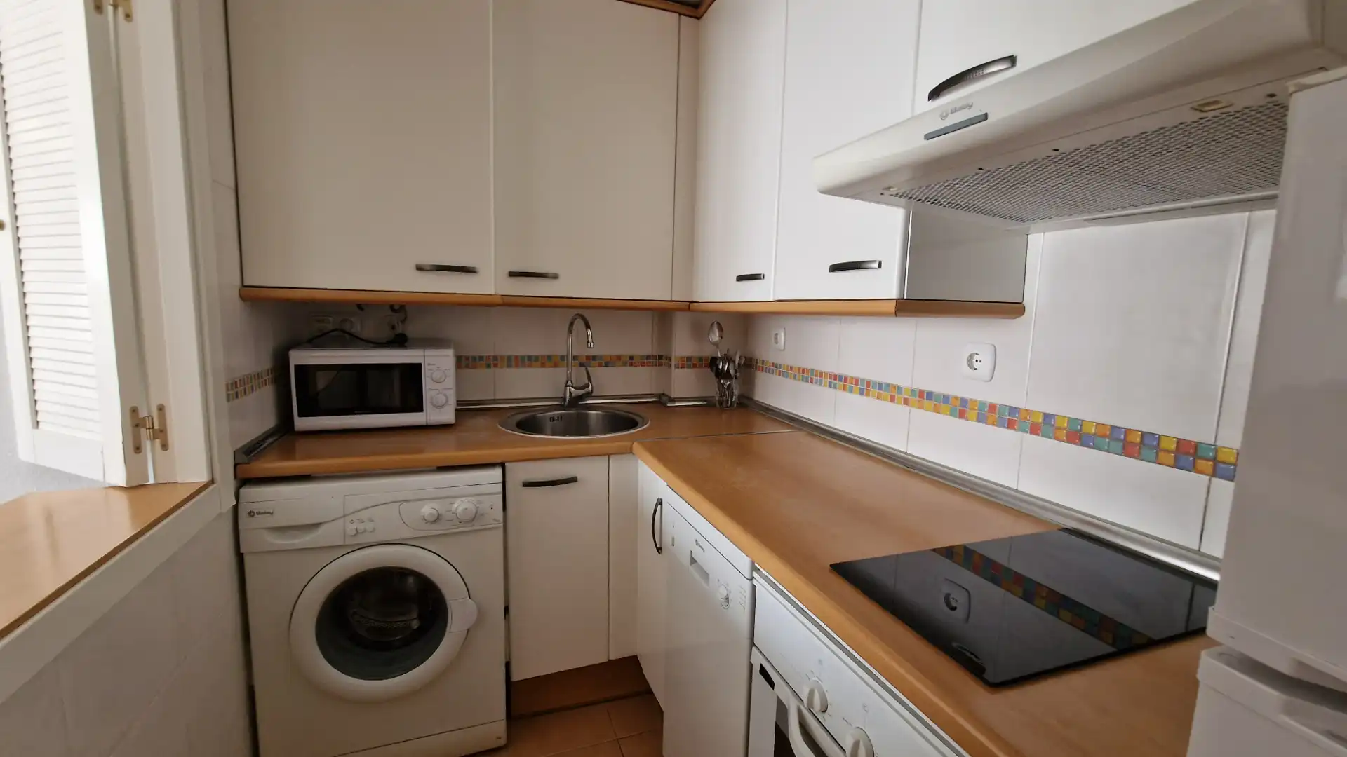 Apartamento de alquiler en Calle de Deyanira, 59, Rejas