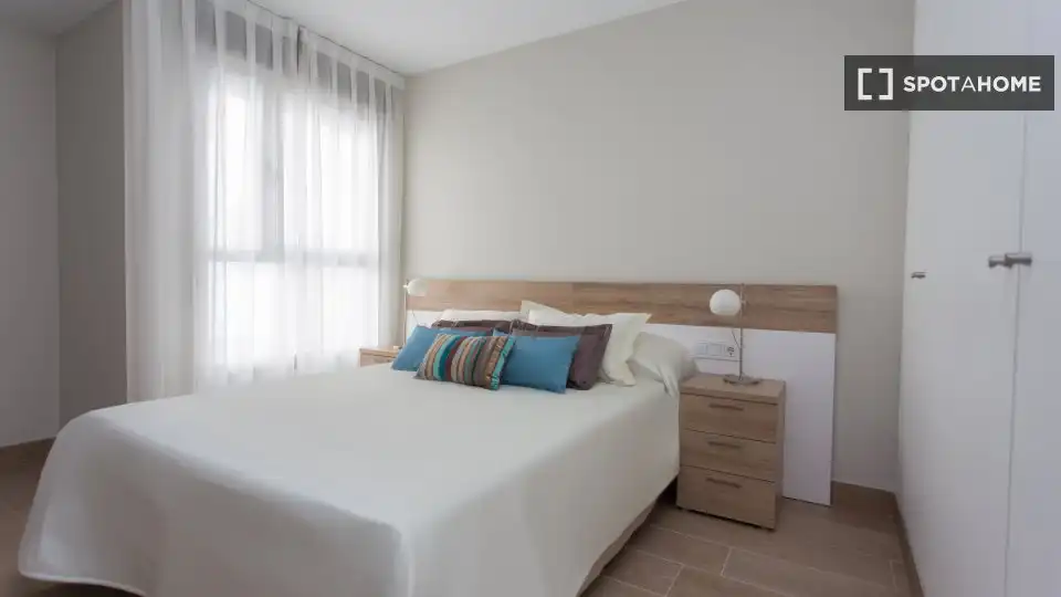 Flat with terrace to rent in L'Eixample, imagen 8