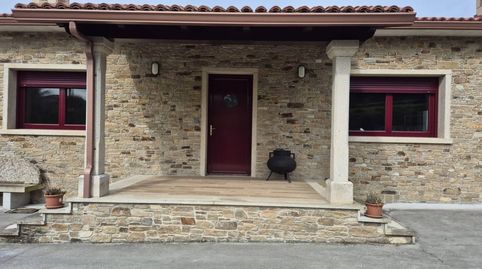 Foto 2 de Casa o chalet de alquiler en Calle Vilanova, Vilasantar, A Coruña