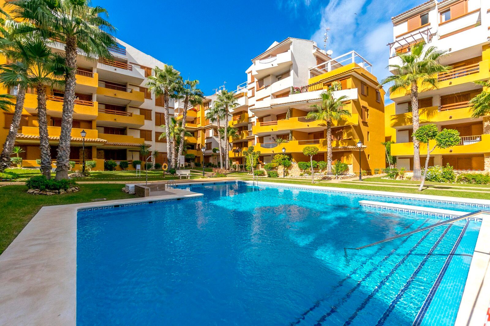Exterior view of Flat for sale in Torrevieja