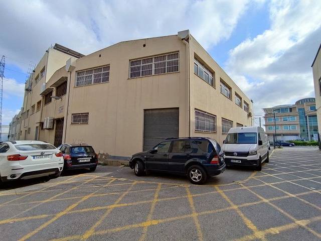 Nave industrial en Alquiler en San Crispín