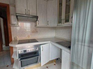 Piso con balcón en venta en Centro