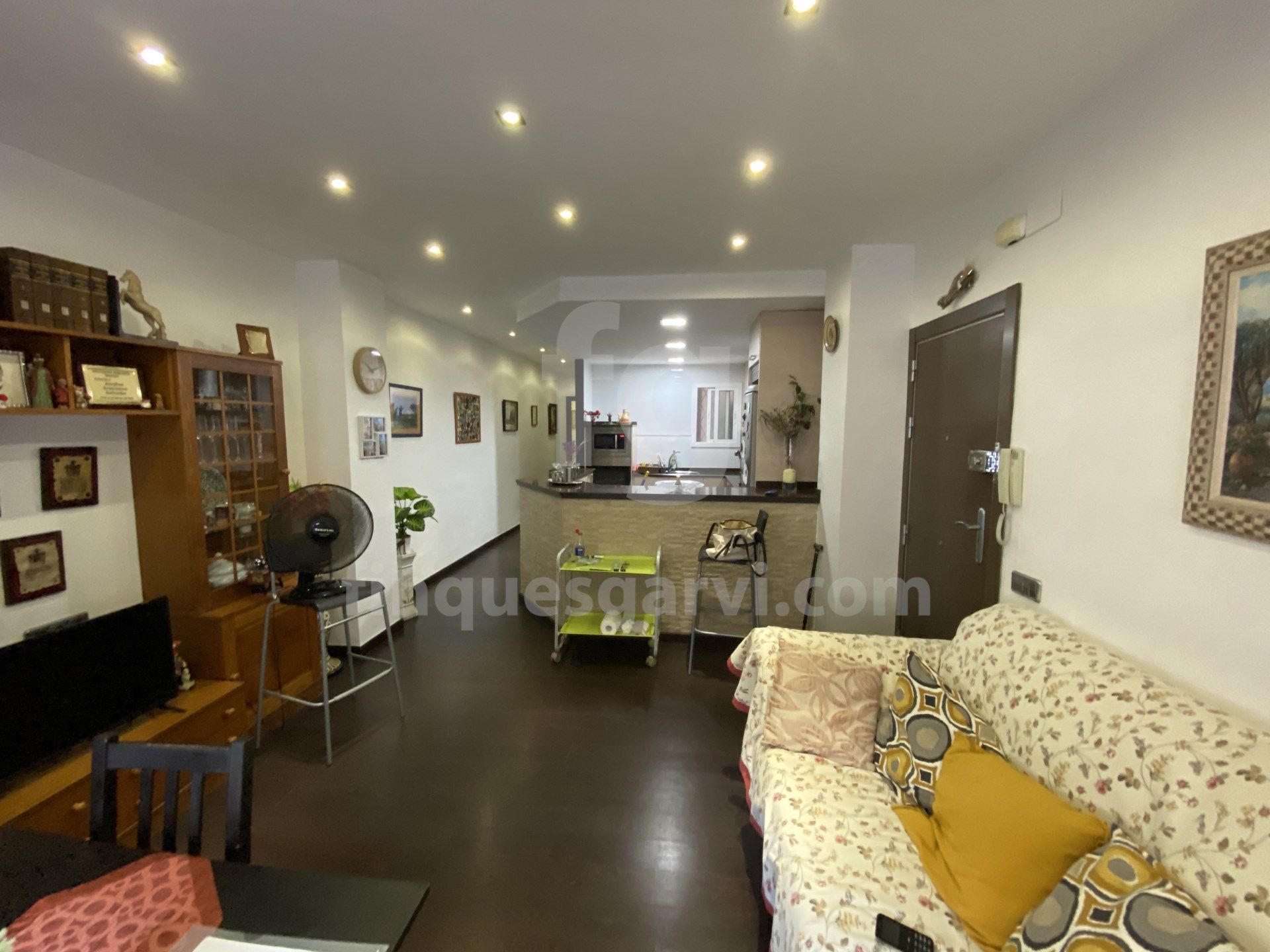 Sala d'estar de Estudi en venda en L'Hospitalet de Llobregat