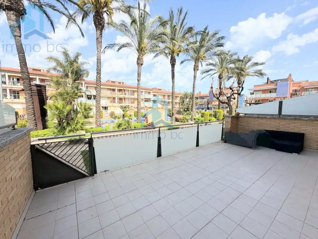 Terrace of Ground floor for sale in Cambrils